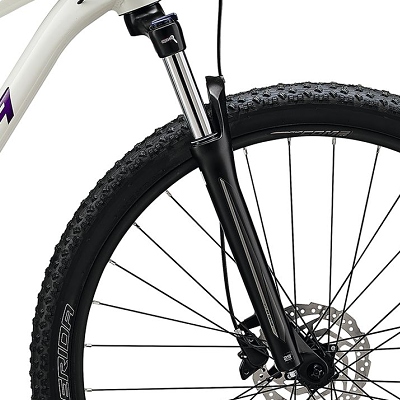 big-nine-20-biely-fialovy-2024-d2